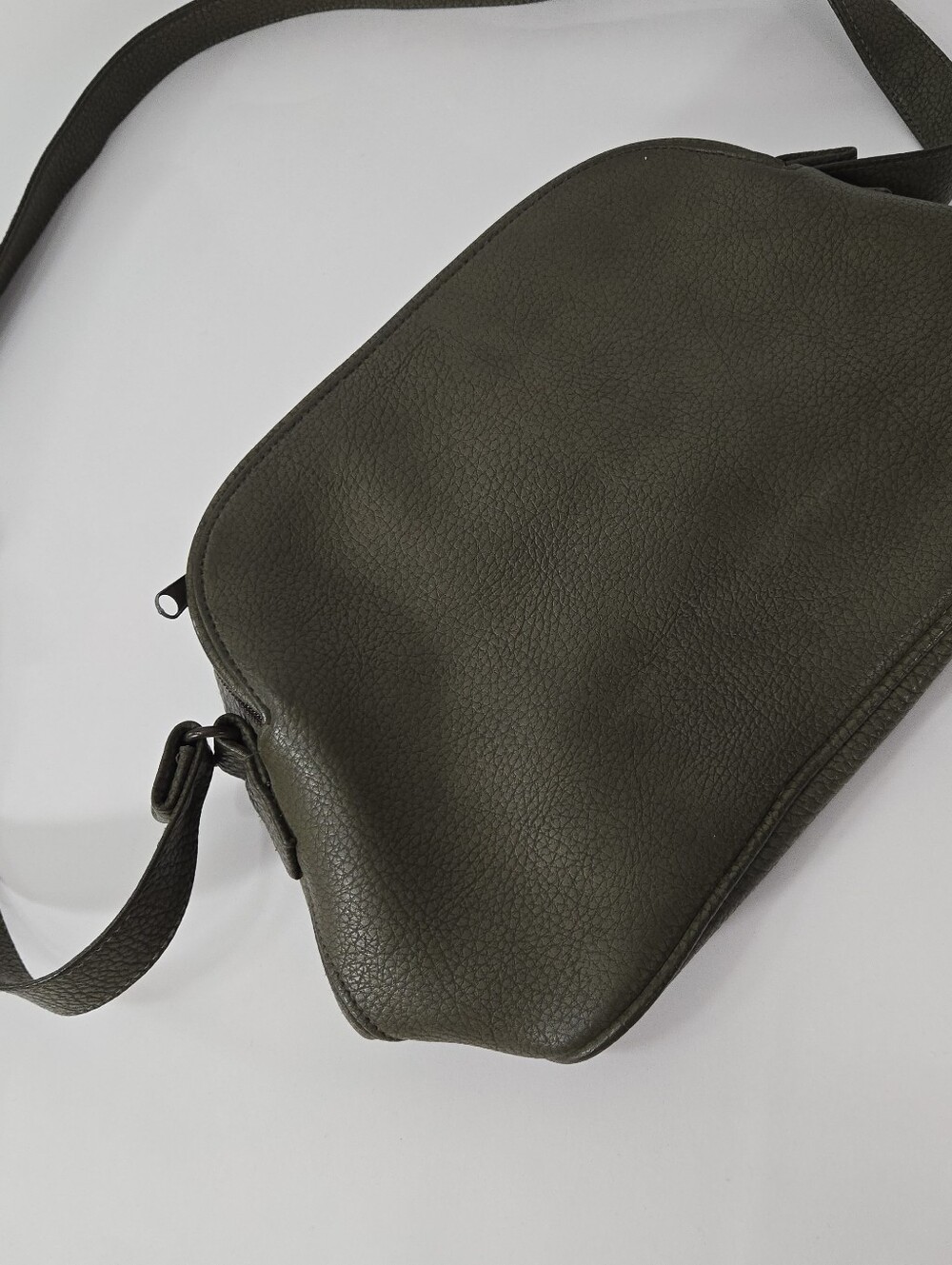 Cute vintage style cross body purse - Picture 4 of 12